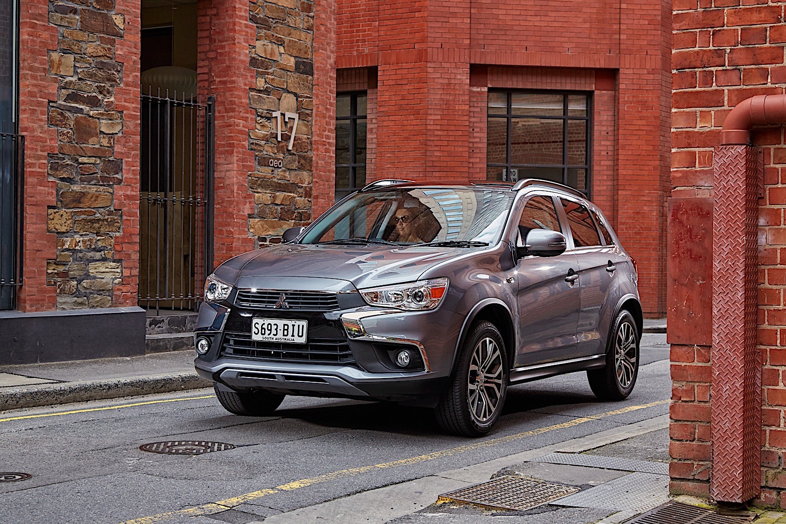 Mitsubishi Asx / Rvr / Outlander Sport photo 3