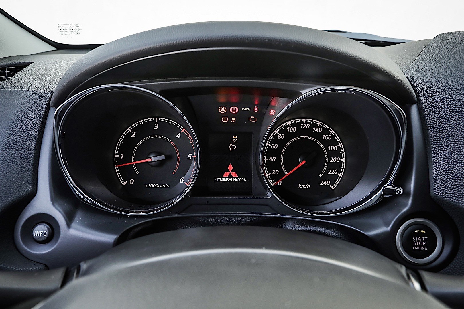 Mitsubishi Asx / Rvr / Outlander Sport photo 40