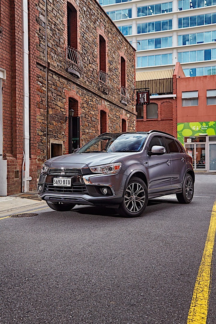 Mitsubishi Asx / Rvr / Outlander Sport photo 18
