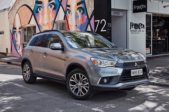 Mitsubishi Asx / Rvr / Outlander Sport photo 36