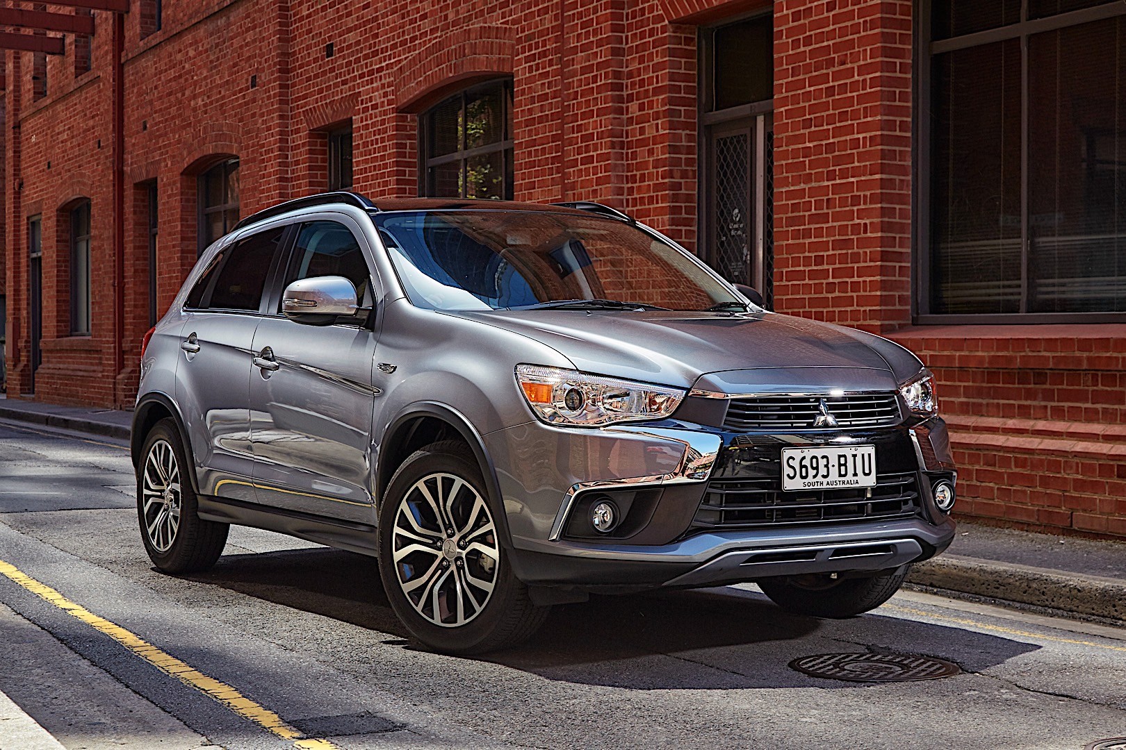 Mitsubishi Asx / Rvr / Outlander Sport photo 37