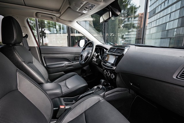 Mitsubishi Asx / Rvr / Outlander Sport photo 44
