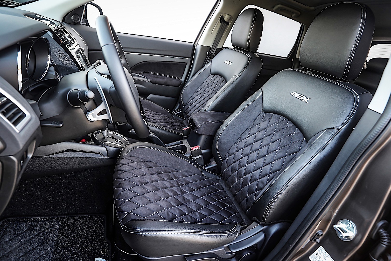 Mitsubishi Asx / Rvr / Outlander Sport photo 45