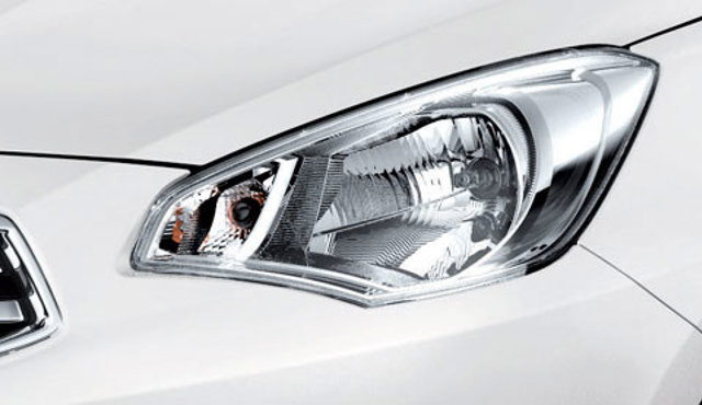 Mitsubishi Attrage photo 3