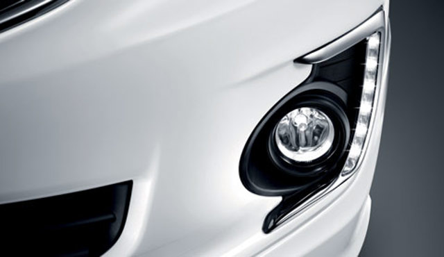 Mitsubishi Attrage photo 8