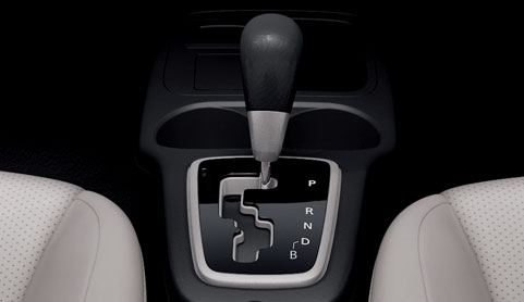 Mitsubishi Attrage photo 15