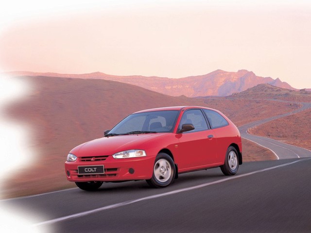 Mitsubishi Colt 3 Doors photo 12