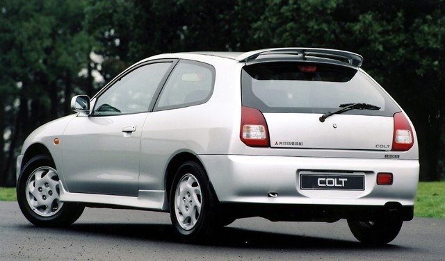 Mitsubishi Colt 3 Doors photo 19
