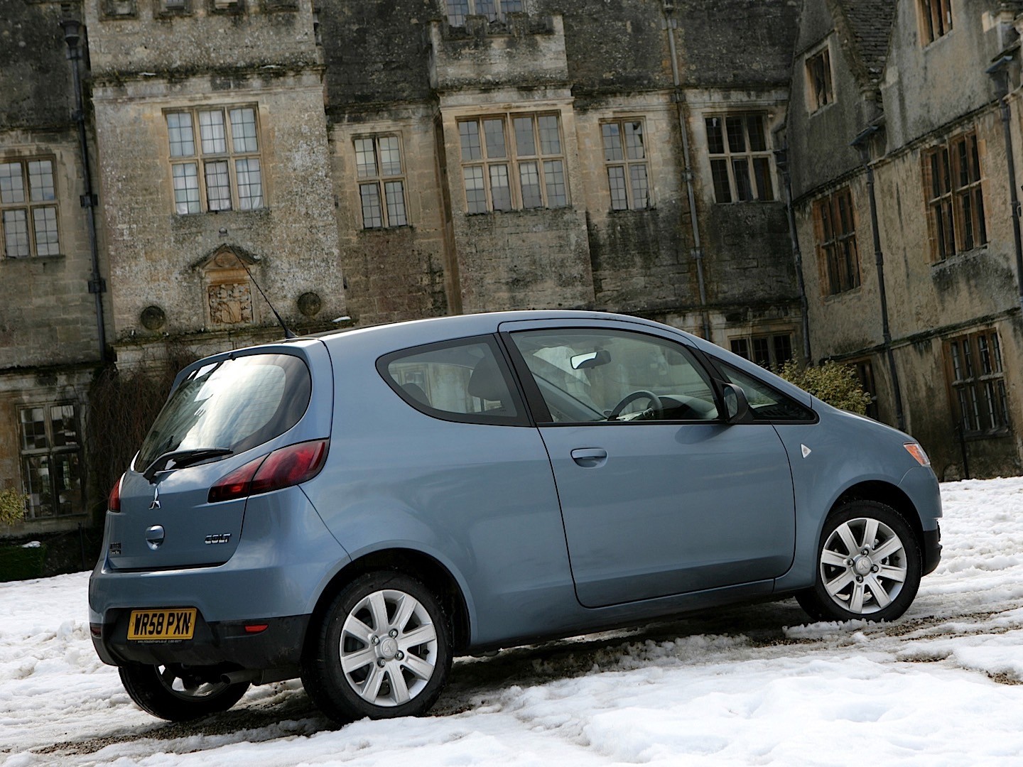 Mitsubishi Colt 3 Doors photo 19