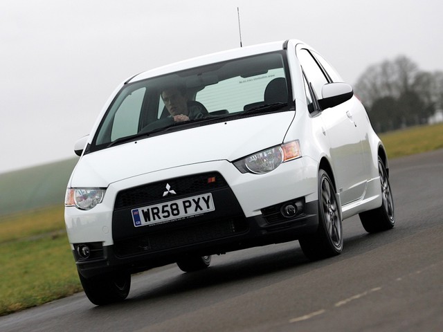 Mitsubishi Colt 3 Doors photo 29