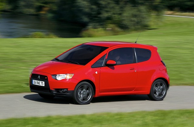 Mitsubishi Colt 3 Doors photo 30