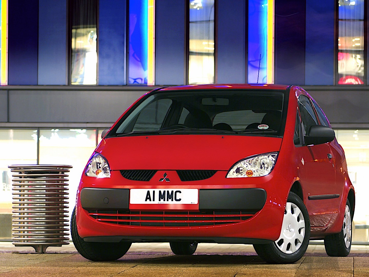 Mitsubishi Colt 3 Doors photo 9