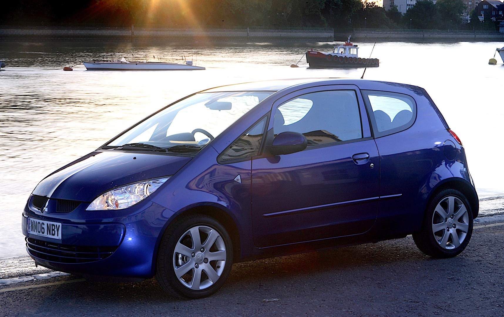 Mitsubishi Colt 3 Doors photo 35