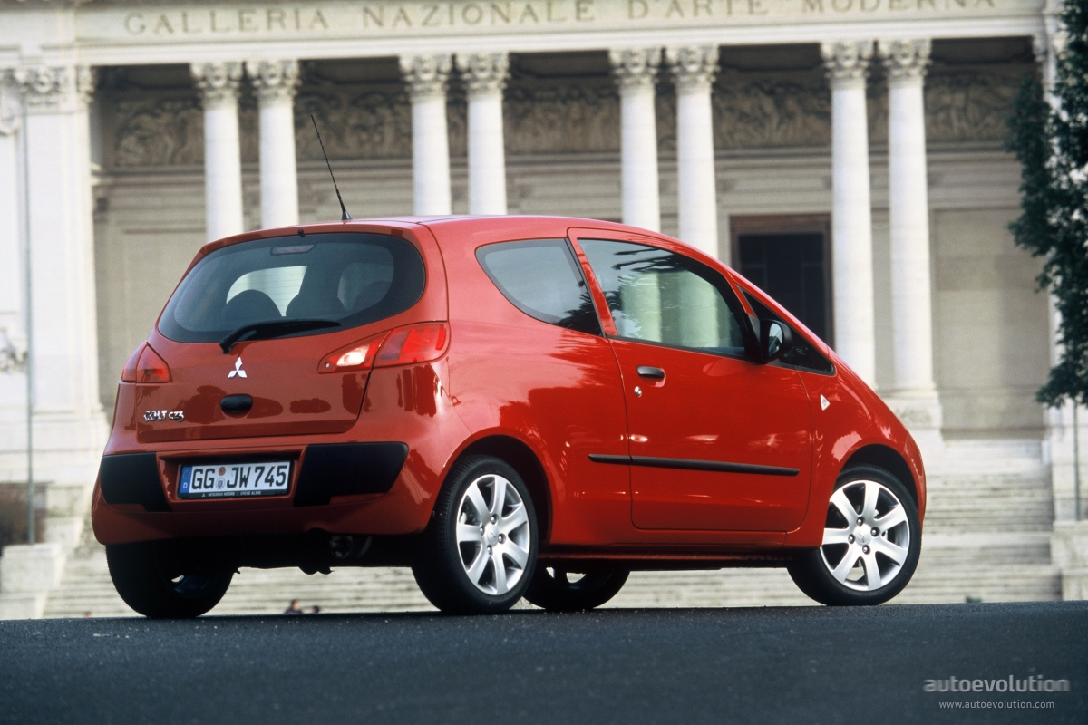 Mitsubishi Colt 3 Doors photo 6