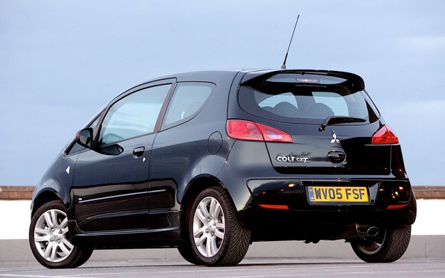 Mitsubishi Colt 3 Doors photo 18