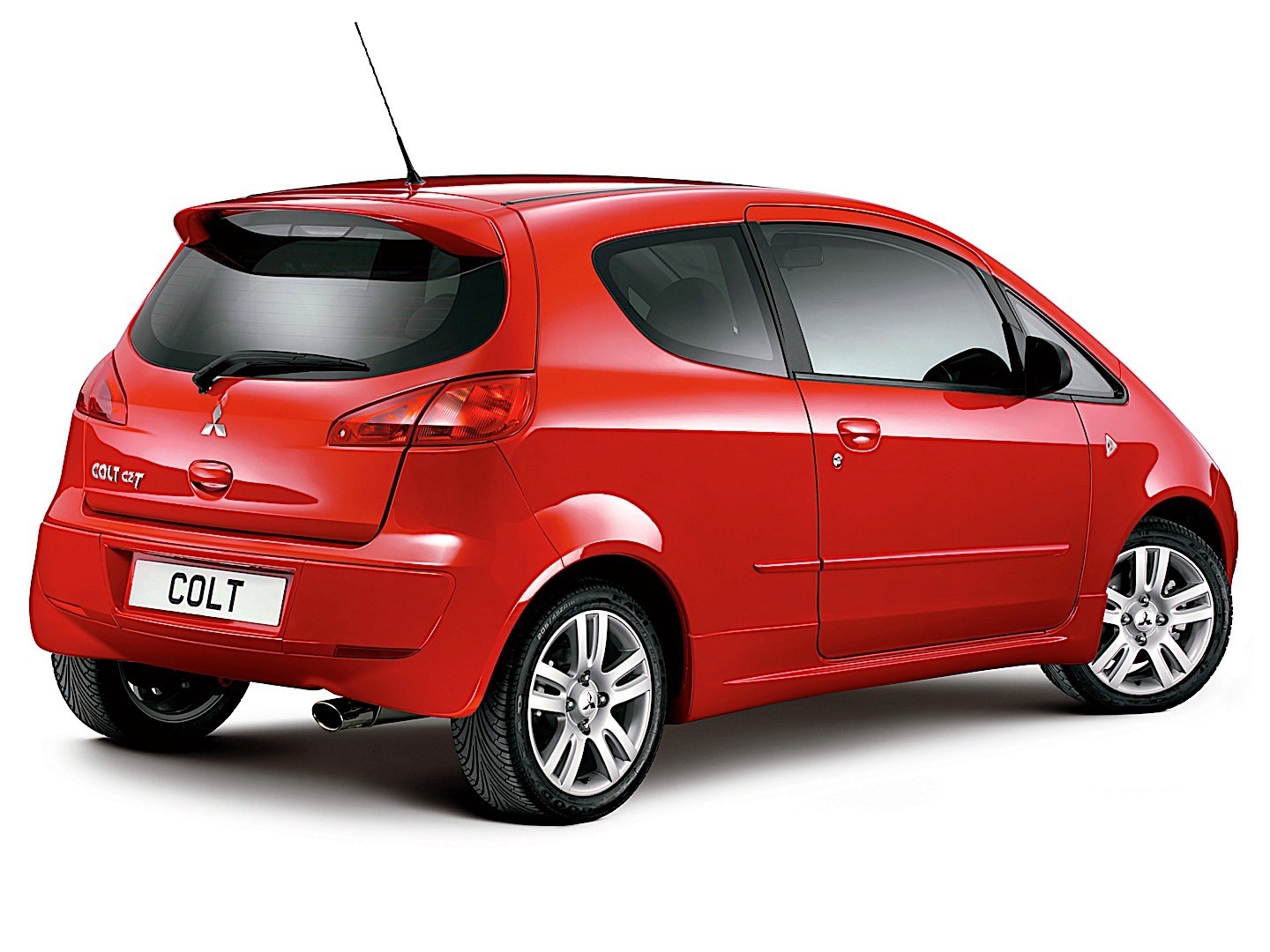 Mitsubishi Colt 3 Doors photo 20