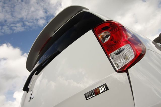 Mitsubishi Colt 3 Doors photo 29