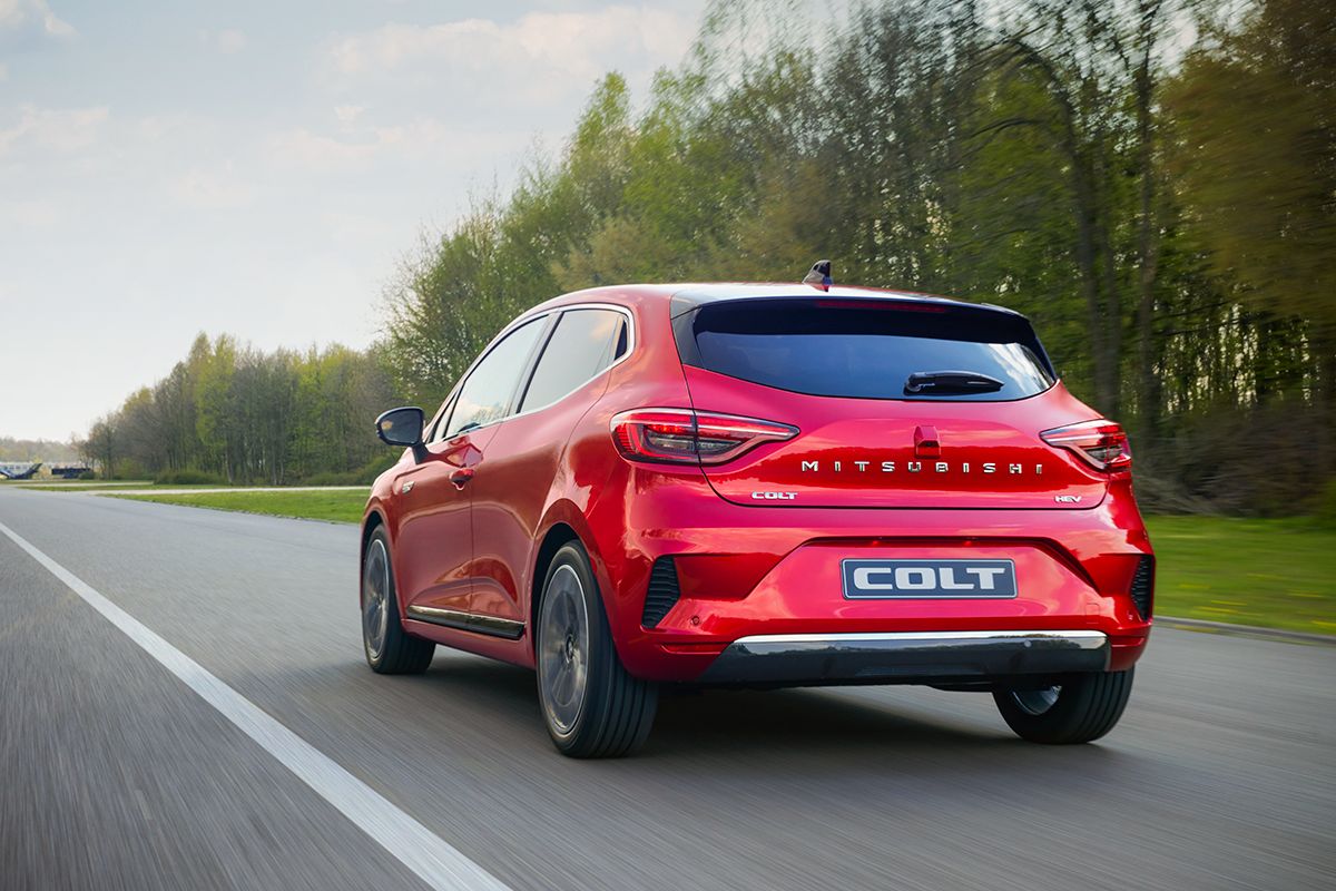 Mitsubishi Colt 5 Doors photo 4