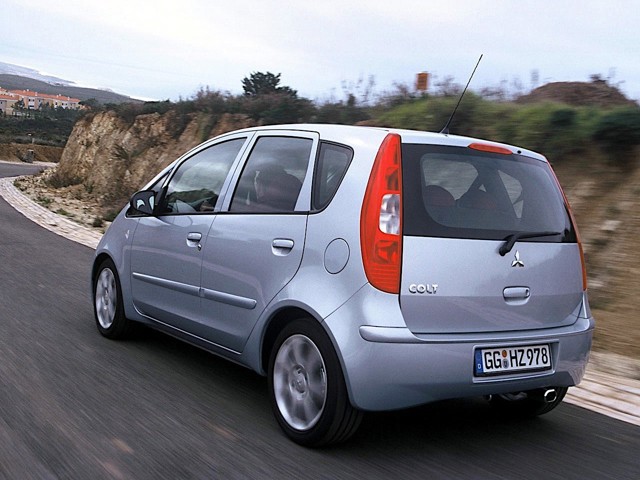 Mitsubishi Colt 5 Doors photo 38