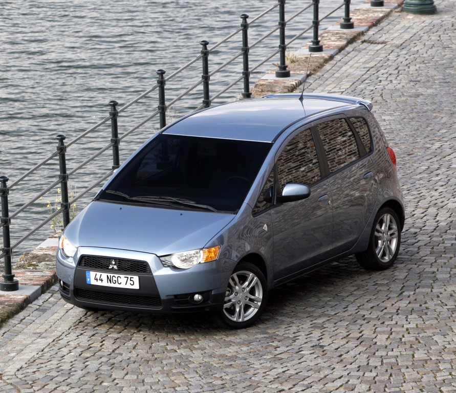 Mitsubishi Colt 5 Doors photo 46