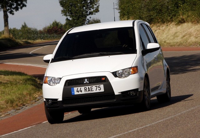 Mitsubishi Colt 5 Doors photo 48