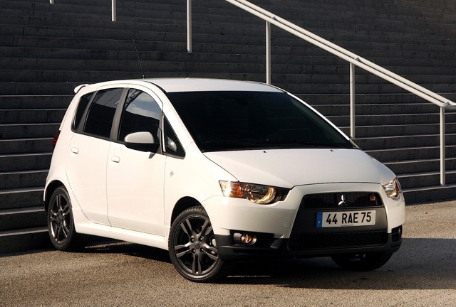 Mitsubishi Colt 5 Doors photo 13