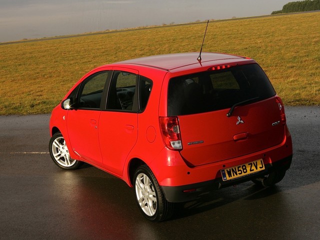 Mitsubishi Colt 5 Doors photo 22