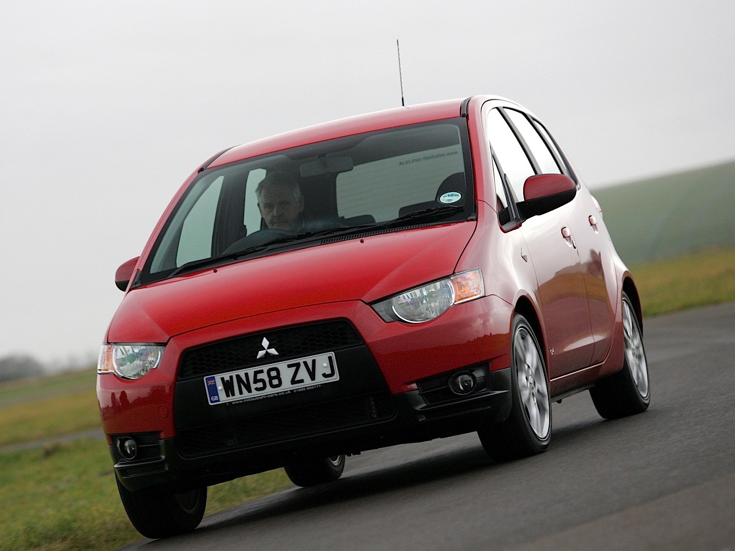 Mitsubishi Colt 5 Doors photo 29