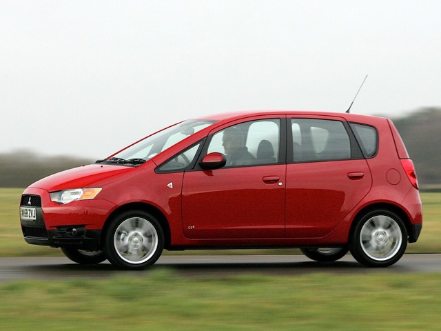 Mitsubishi Colt 5 Doors photo 30