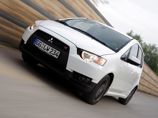 Mitsubishi Colt 5 Doors photo 34