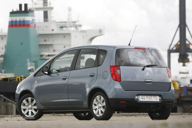 MITSUBISHI Colt 5 Doors