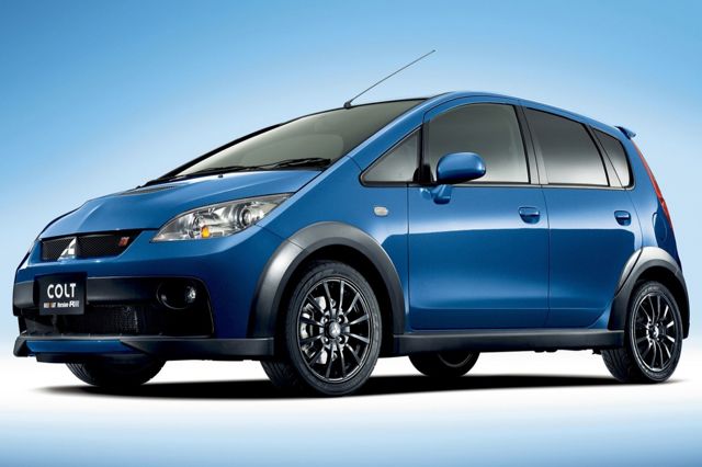 Mitsubishi Colt 5 Doors photo 5