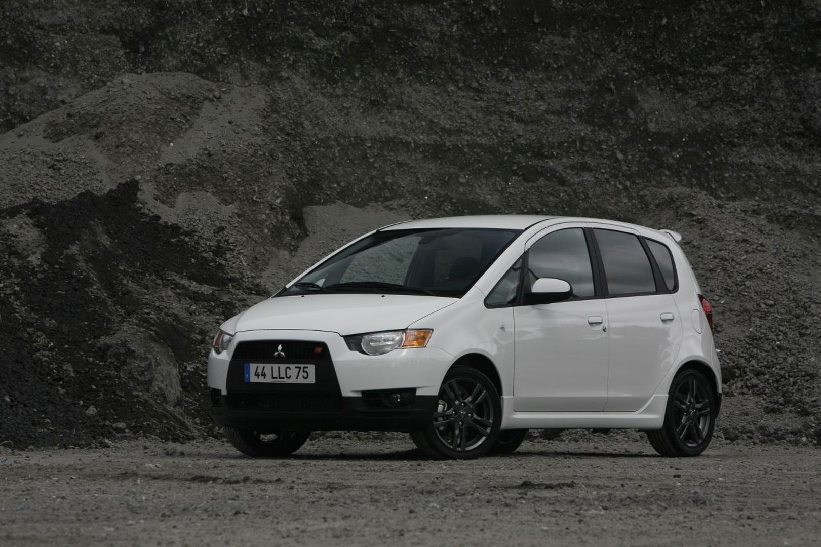 Mitsubishi Colt 5 Doors photo 20