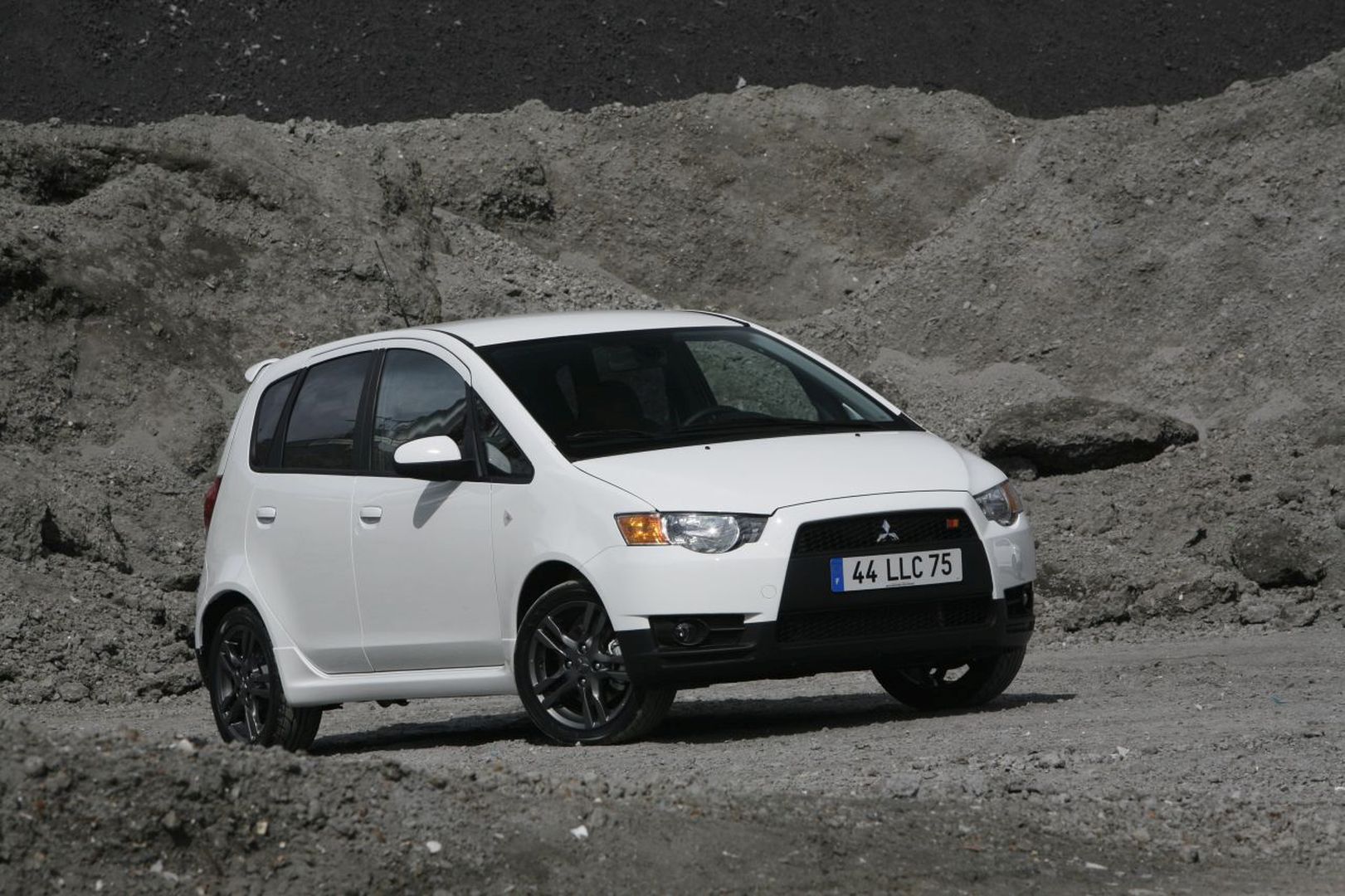 Mitsubishi Colt 5 Doors photo 26