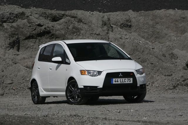 Mitsubishi Colt 5 Doors photo 27