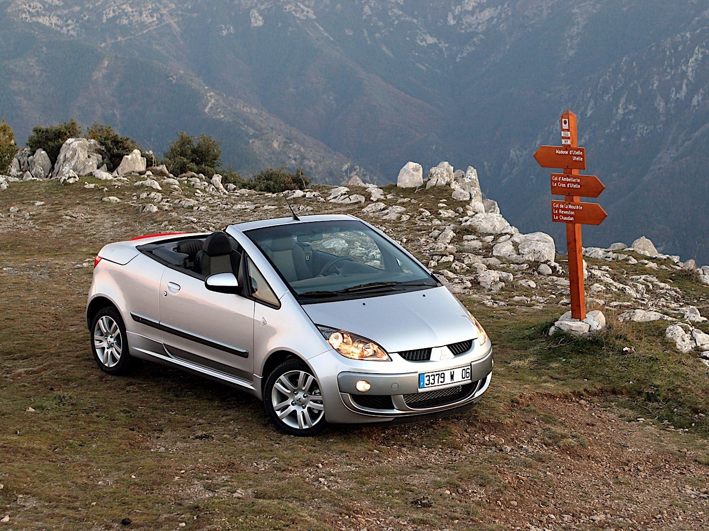Mitsubishi Colt Czc photo 10