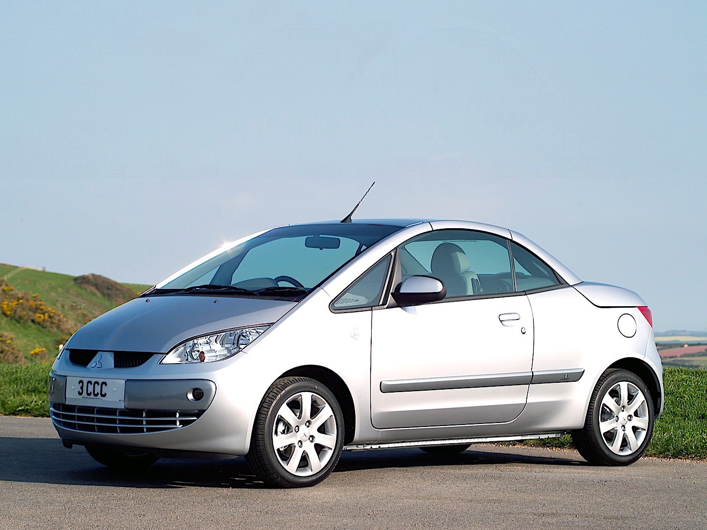 Mitsubishi Colt Czc photo 12
