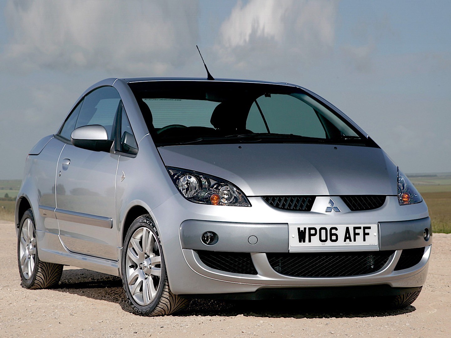 Mitsubishi Colt Czc photo 23
