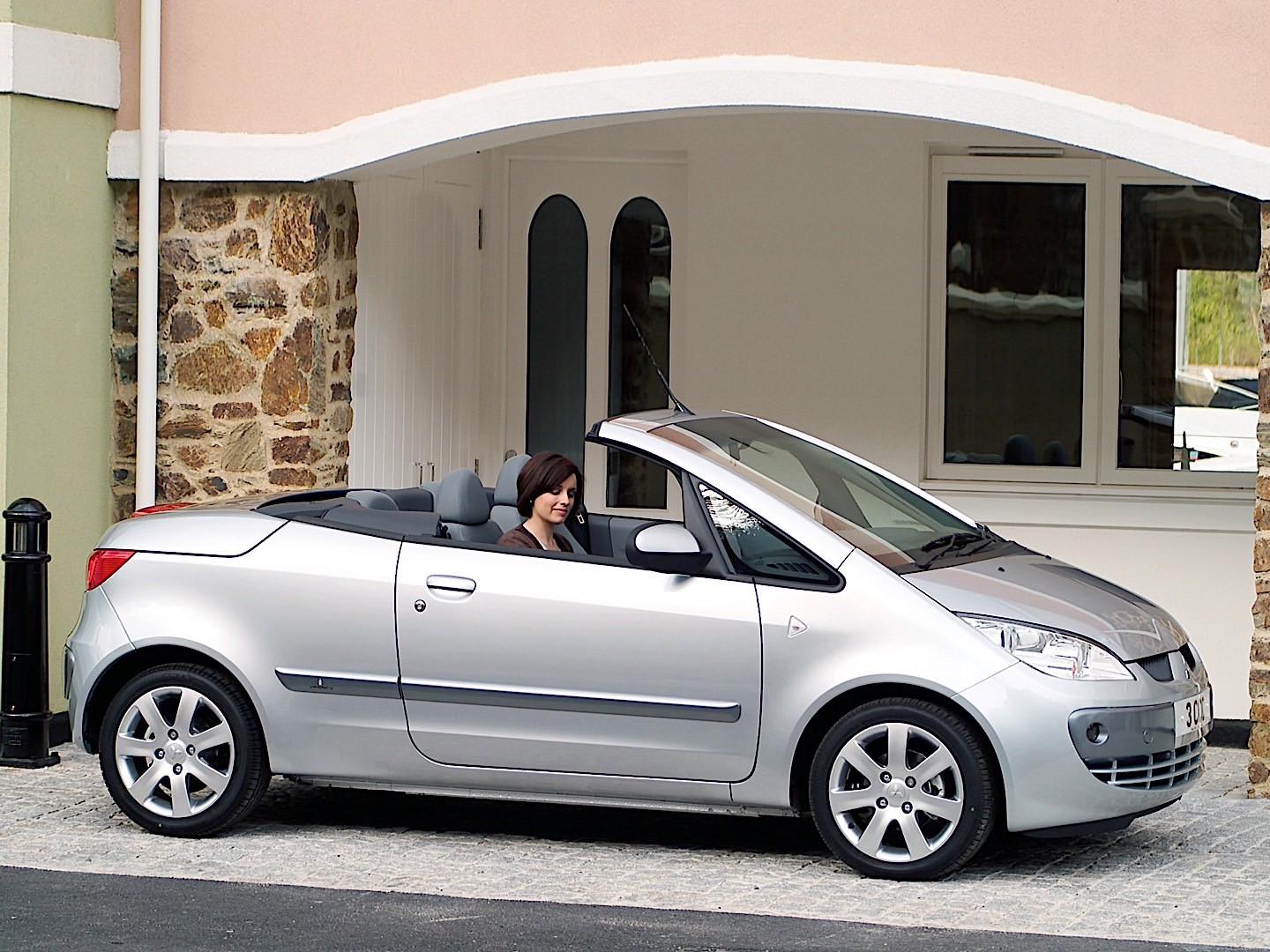 Mitsubishi Colt Czc photo 34