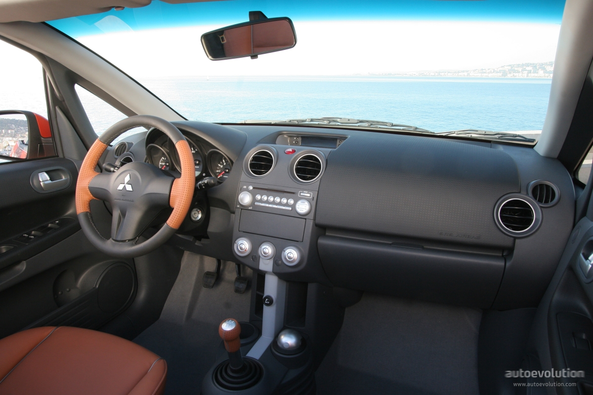 Mitsubishi Colt Czc photo 50