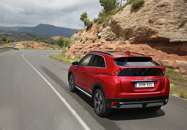 Mitsubishi Eclipse Cross photo 10