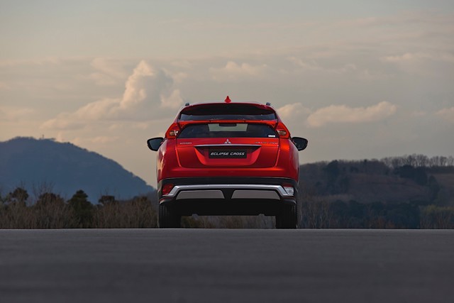 Mitsubishi Eclipse Cross photo 24