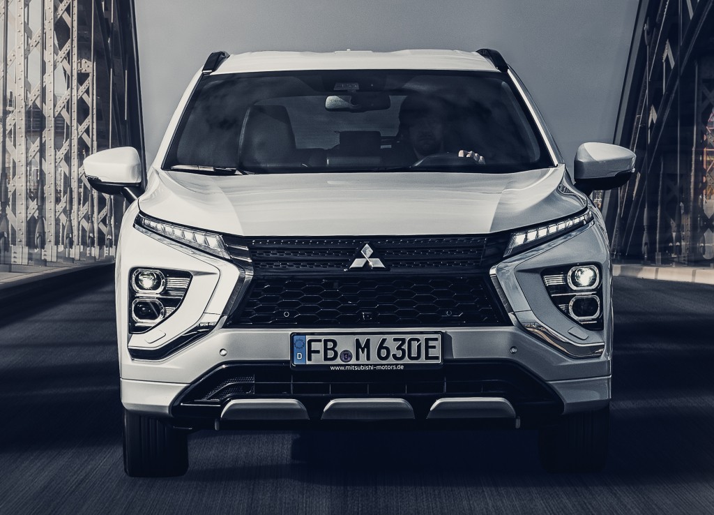 Mitsubishi Eclipse Cross photo 10