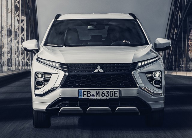 Mitsubishi Eclipse Cross photo 10