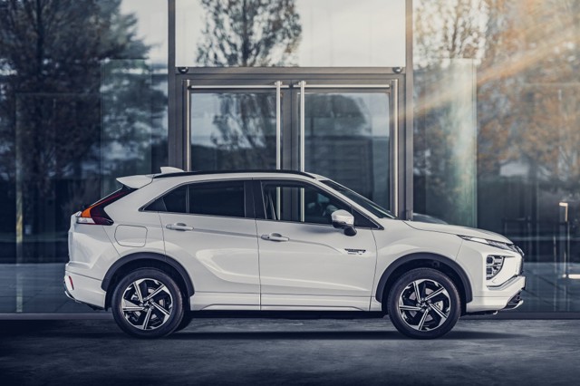 Mitsubishi Eclipse Cross photo 14