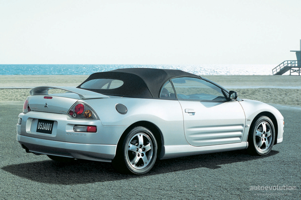 Mitsubishi Eclipse Spyder photo 2