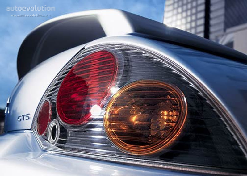 Mitsubishi Eclipse Spyder photo 7