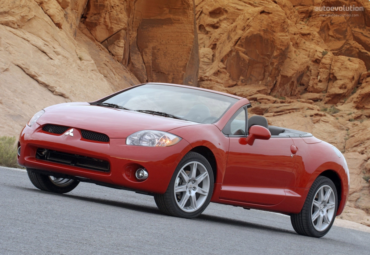 Mitsubishi Eclipse Spyder photo 2