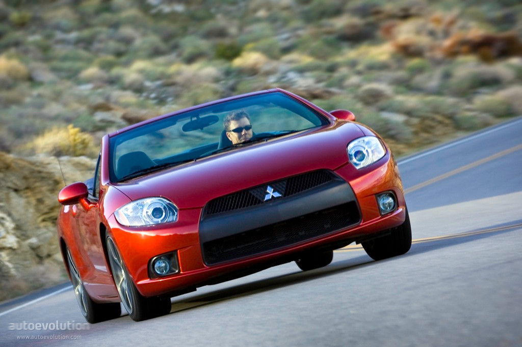 Mitsubishi Eclipse Spyder photo 4