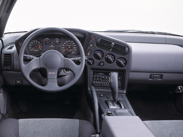 Mitsubishi Eclipse photo 11